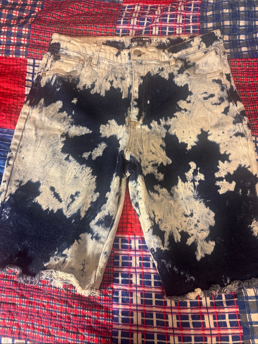 Fashion Nova Black & Bleached Tie-Dye Cutoff Jean Shorts